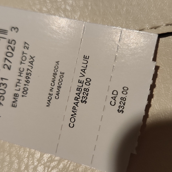 NWT new chalk, vanilla cream Coach bag leather purse (cream/yellow inside) - Picture 9 of 10